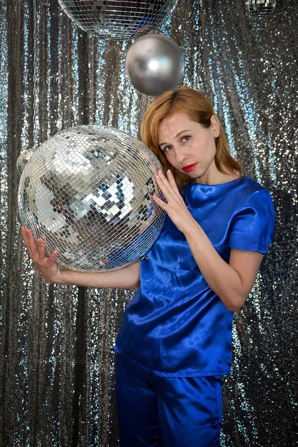 Saks Mavi Saten Takım