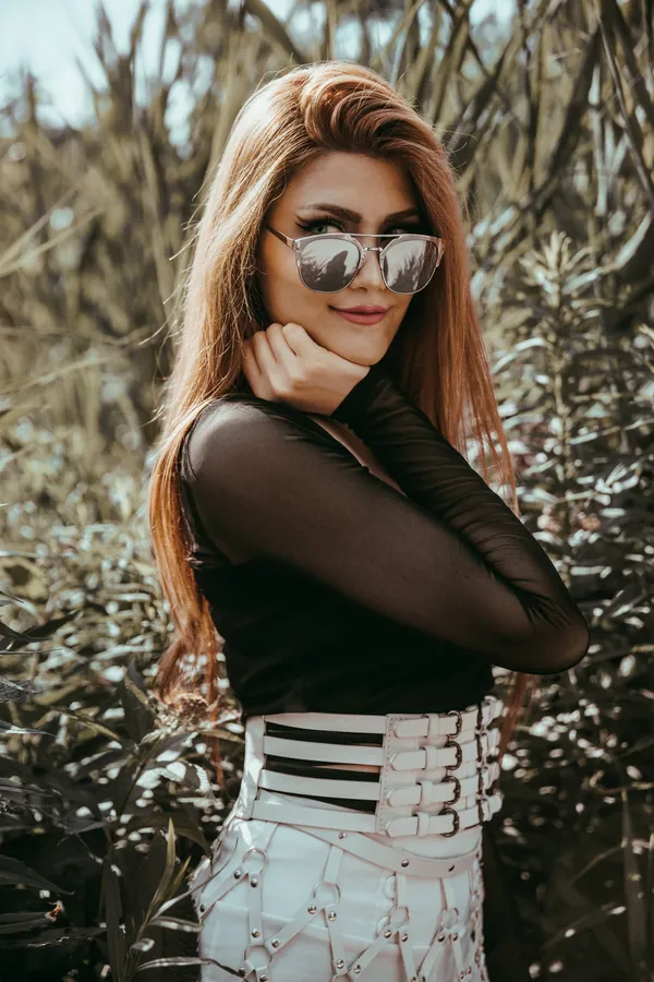 Siyah Tül Kollu Bluz